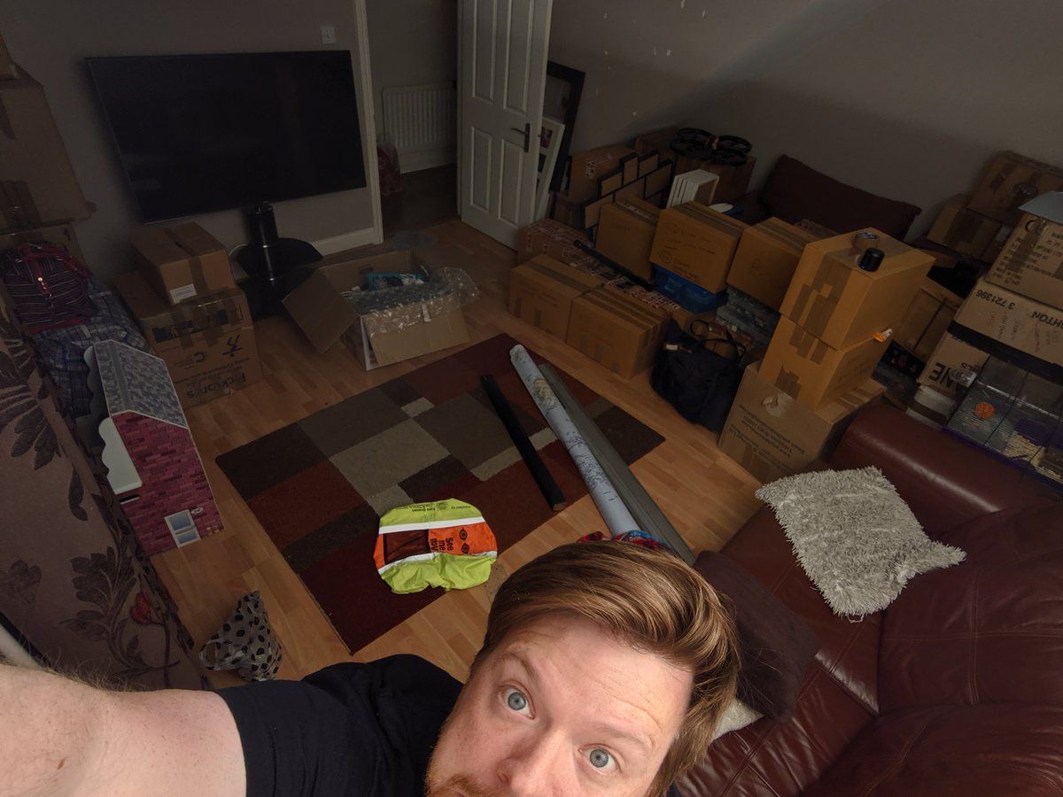 oh my god twitter doesn’t include alt text from images in their API